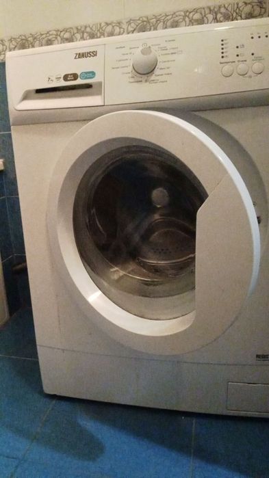 Продам пральну машину бувша у використанні