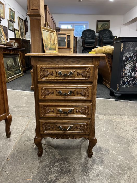 Szafka Ludwikowska/Raty