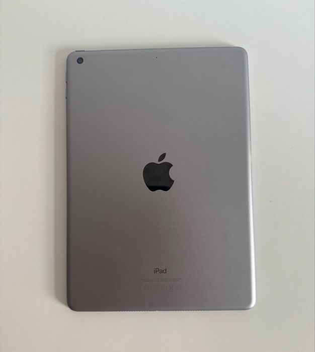 Apple iPad 5.ª geração 32GB