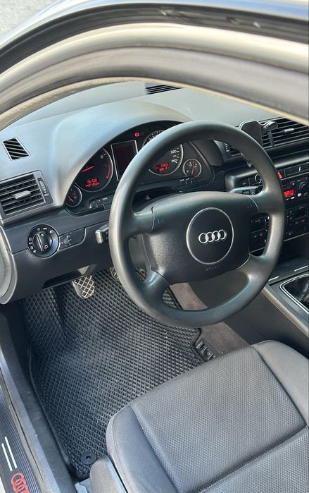 Audi A4B6 2004 рік 1.6 мпі