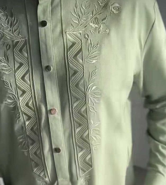 Вишиванка чоловіча колір хакі ,зелений,повністю льон