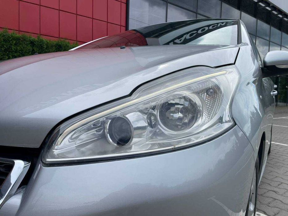 Peugeot 208 2014