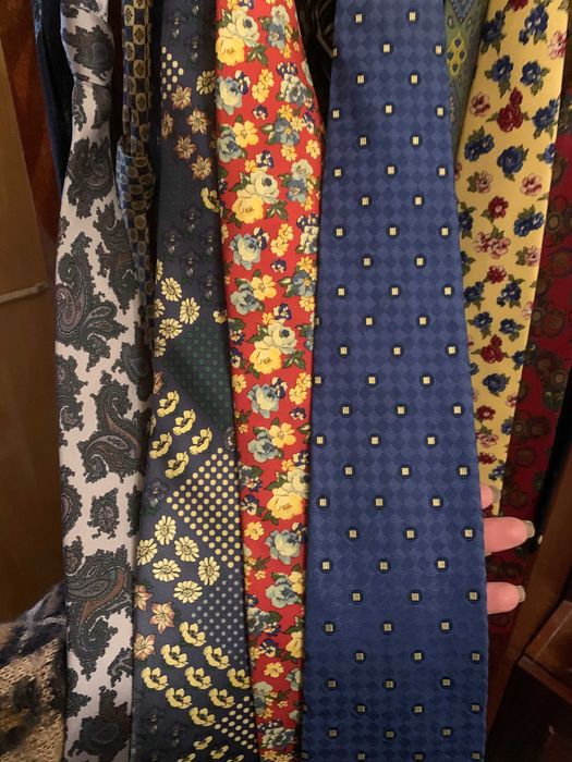 Краватки , галстуки