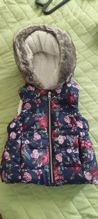 Безрукавка жилетка для дівчинки