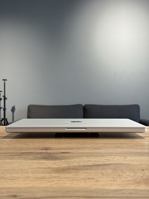 MacBook Pro 16 2023 M3 Pro 12/18gpu 36/512gb !! Гарантія від магазину !!