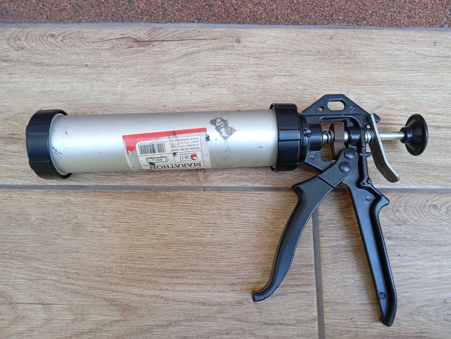 Wyciskacz pistolet do mas - używany