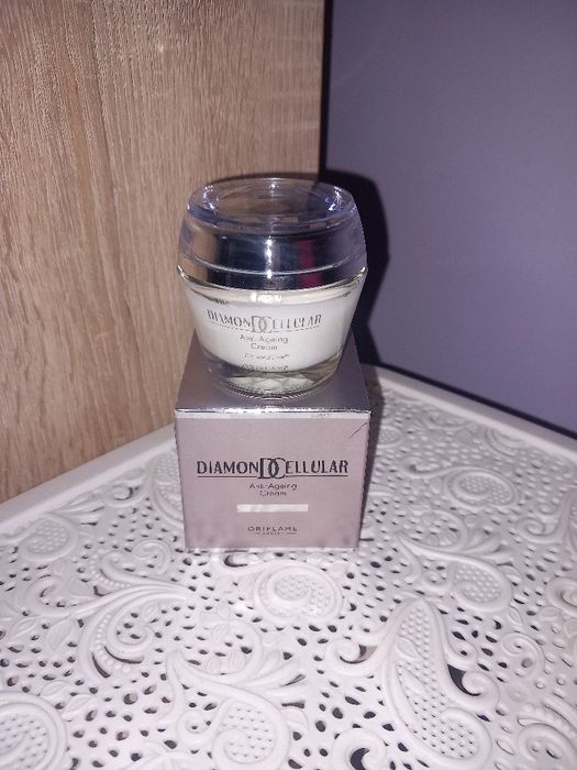 Krem na noc z diamentami