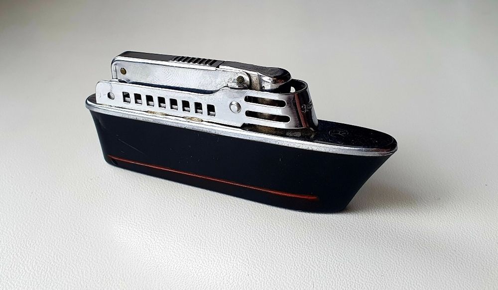 Зажигалка запальничка хазар 1970