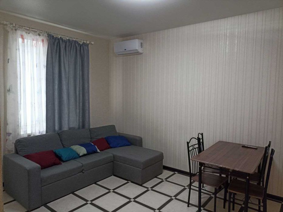 Шпиталь 1 хв пішки. Подобово квартира м.Наукова. Харків центр,