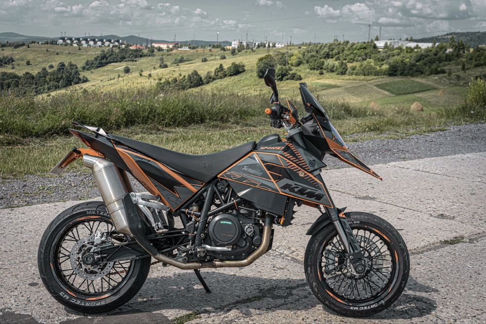 Ktm 690 sm 2008 рік