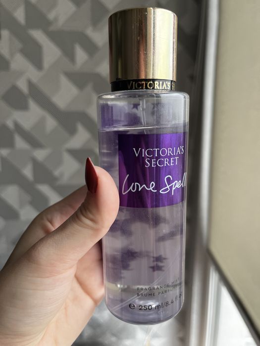 Victoria’s secret. Love spell. Спрей для тіла. Не нова баночка