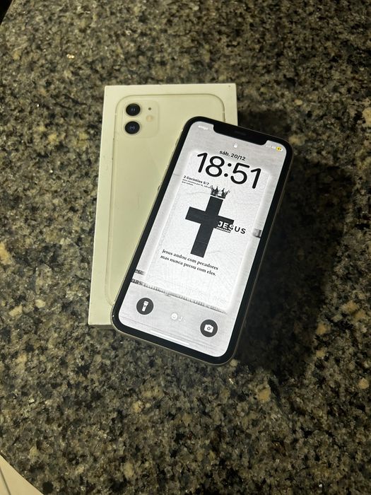 Iphone 11 com fatura preço negociável