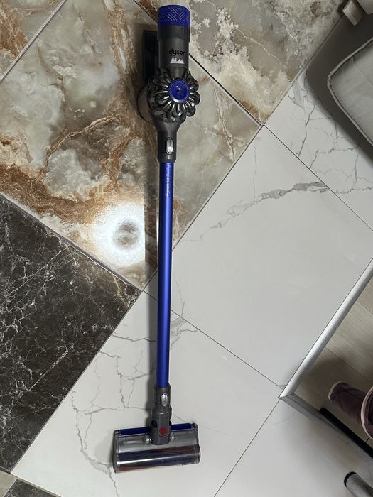 Беспроводный пылесос Dyson V6  DC62 AnimalPro