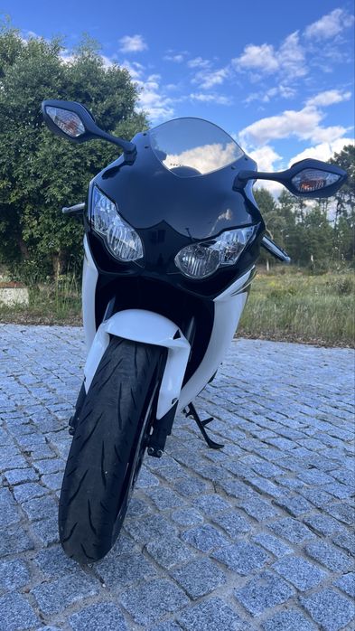 Honda CBR1000RR Fireblade 2009 | Apenas 11.500 km | Excelente Estado