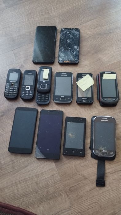 Лот смартфонов звонилки Nokia Samsung redmi BQ