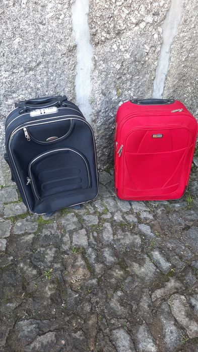 Malas de viagem em perfeitas condições