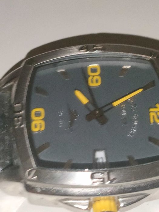 Relógio Tommy Bahama /Relax