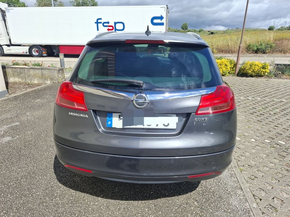Opel insignia 2.0 cdti 136cv