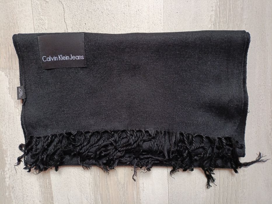 Шарф Calvin Klein 150/33см  шелк 100% Италия винтаж