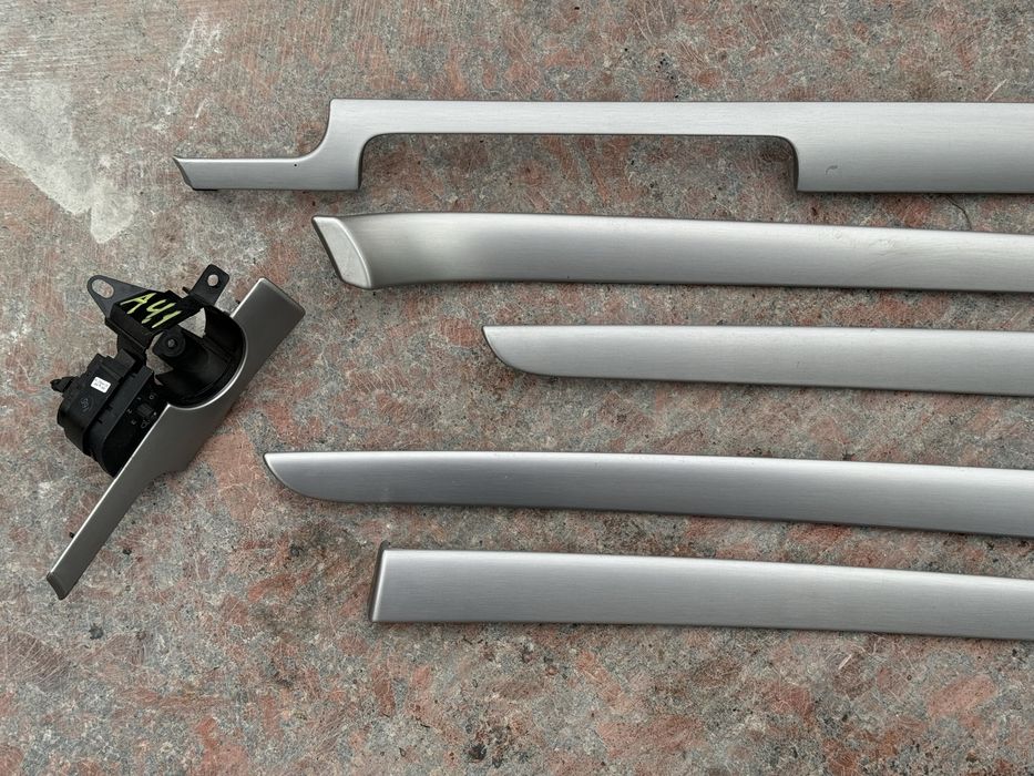 Декор салону Audi a4 b7 планки декору срібні ауді а4 б7 комплект