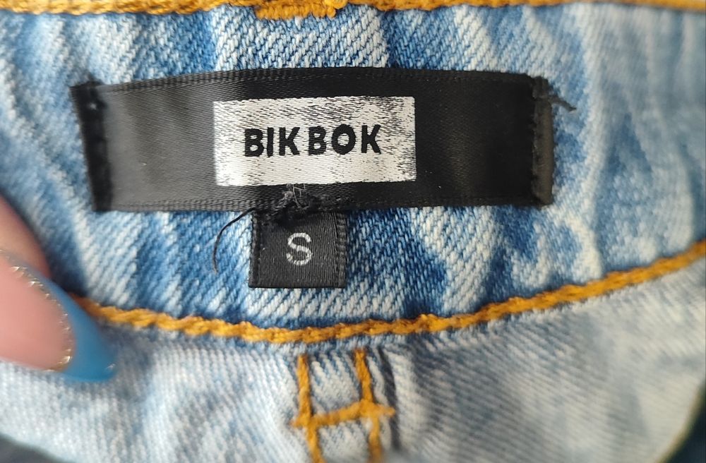 Шорти джинсові жіночі