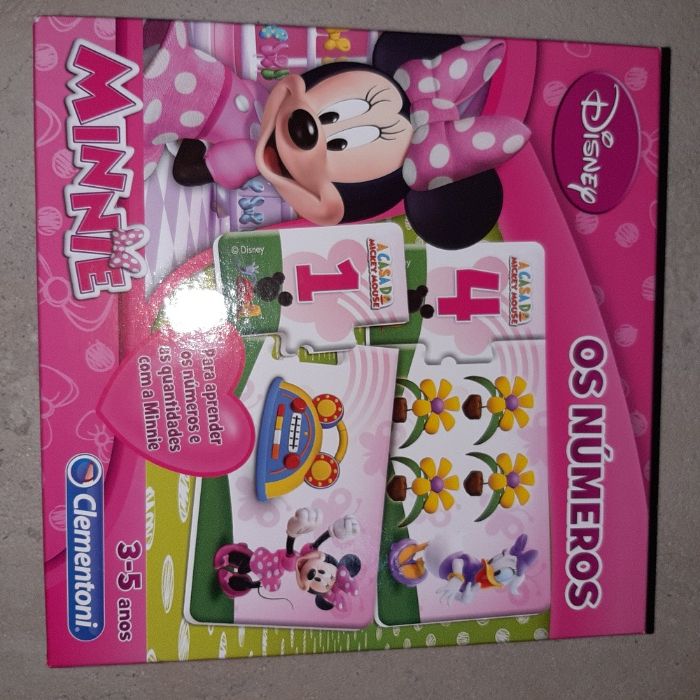 Diversos objetos da Minnie