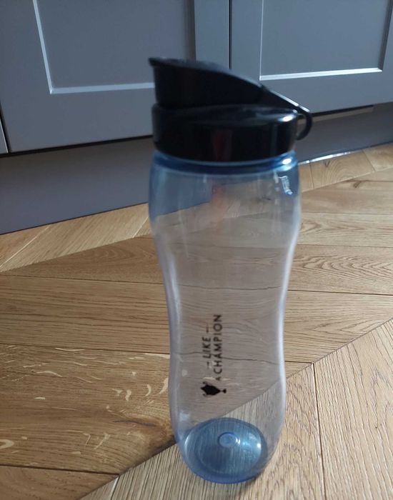 Butelka, bidon plastikowy 0,6 l