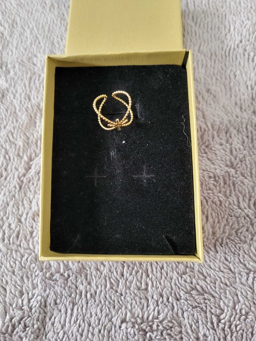 Anel ajustável dourado