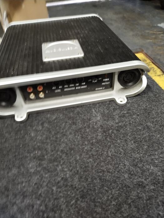 Subwoofer 2•głosnik JBL car audio