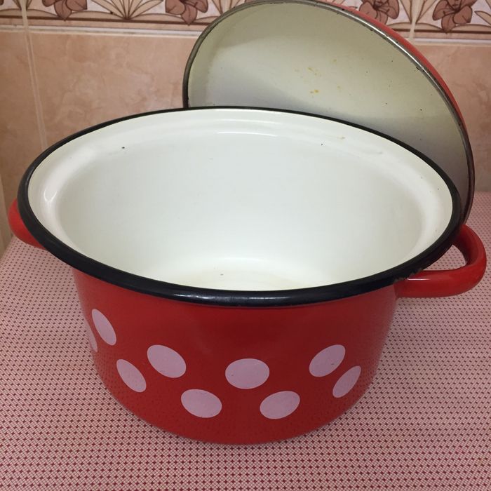 Эмалированные кастрюли - Керченский завод СССР