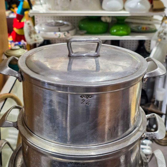 Panela Tradicional Alumínio Fundido com Tampa – Nº 22