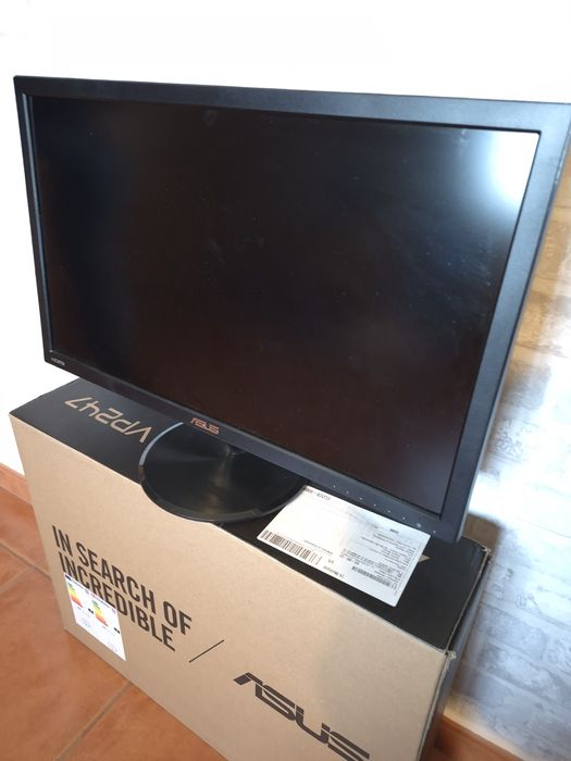 Monitor 24 polegadas Asus.