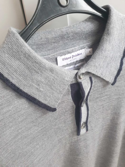 Szary sweter z kołnierzykiem polo wełniany Without Prejudice M L