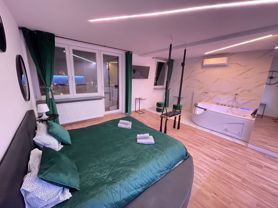 Apartamemt z jacuzzi w samym centrum Warszawy