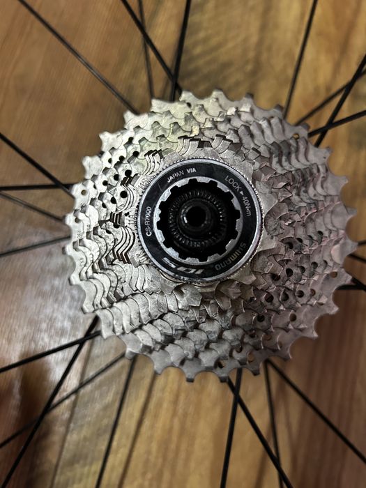Kaseta Shimano R7000 105 + koło Shimano RS jak nowe: