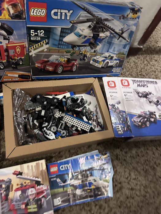 Lote de legos diversos