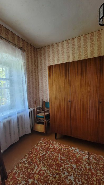 Продам будинок , район вулиці Центральна.