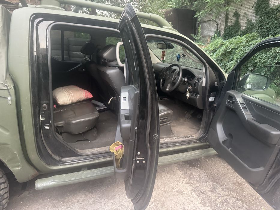 Nissan Navara D40
