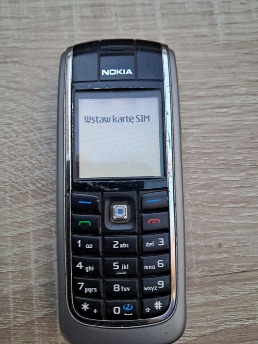 Telefon Nokia 6021