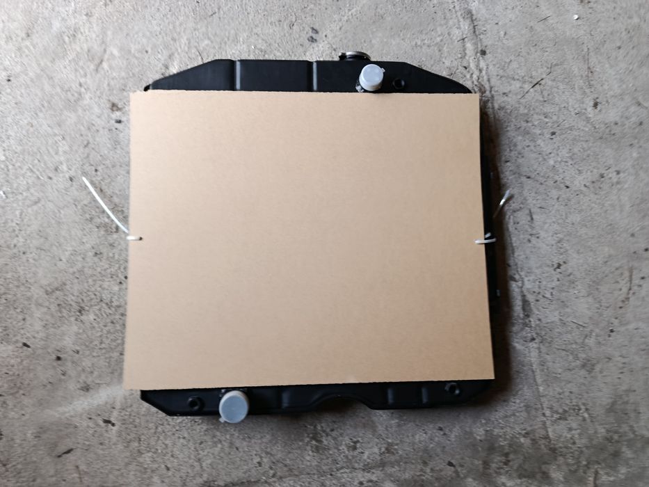 Продам радіатори, нові на машини ГАЗ 53, УАЗ, ніва  ціна договірна