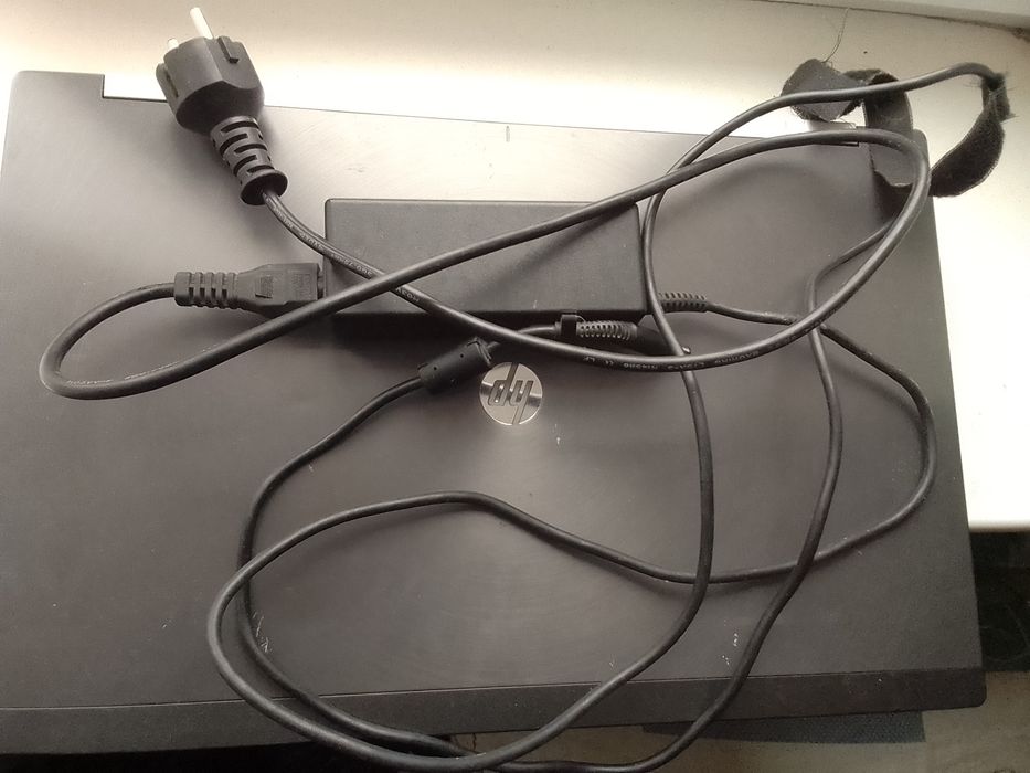 Продам ноут 8760w