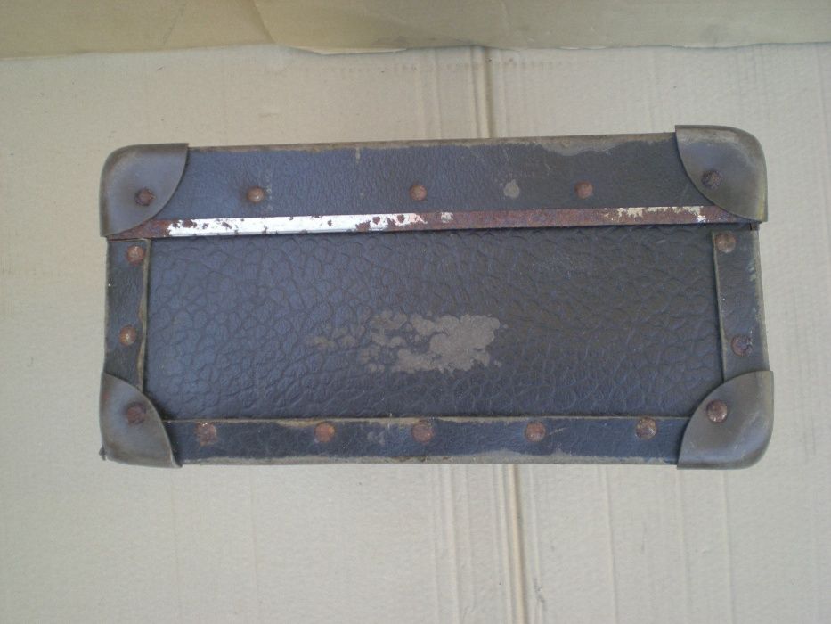 Mala antiga cartão fecho com chave