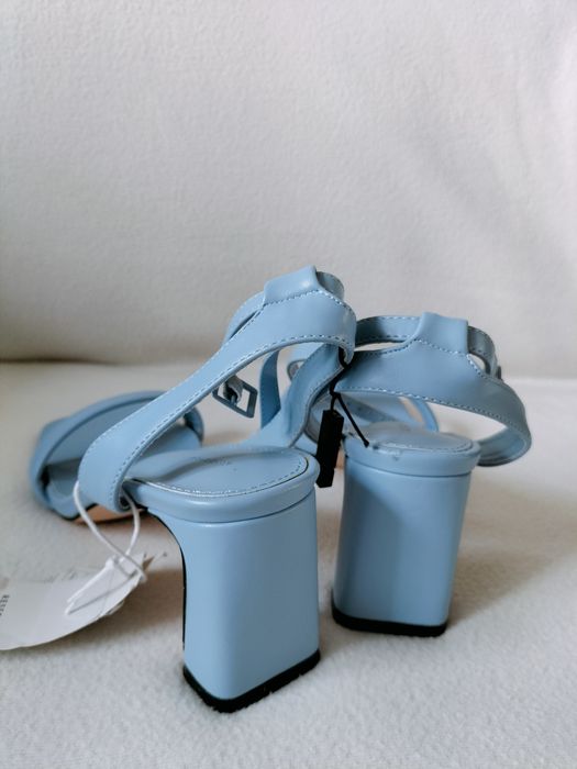 Sandały Reserved 41