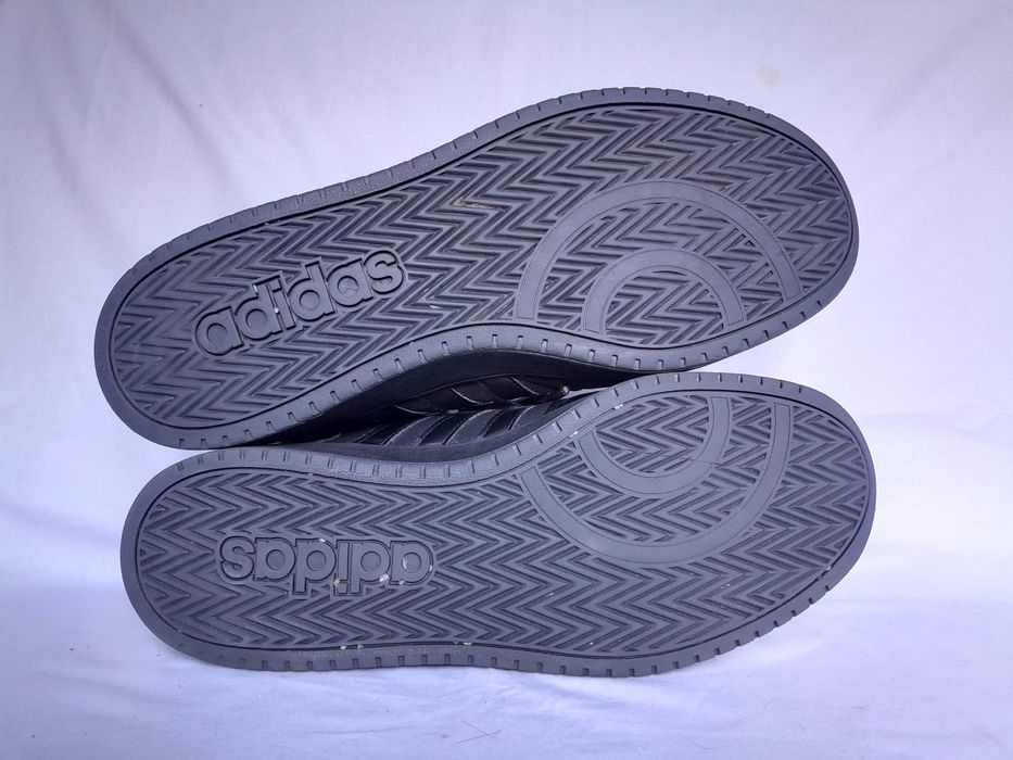 Sprzedam buty męskie sportowe wysokie ocieplane Adidas Hoops 2.0 Mid