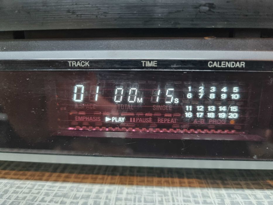 DENON DCD-435. Disc player.