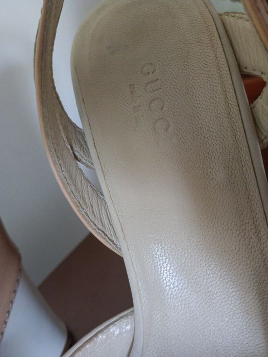 Sandálias altas Gucci