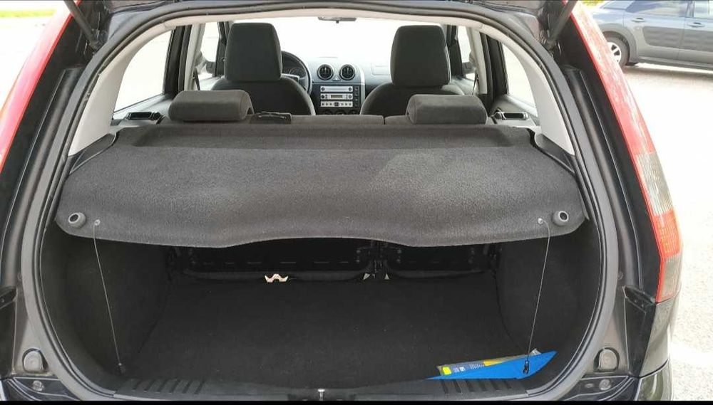 FORD FIESTA 1.4 TDCi GHIA 5 Portas