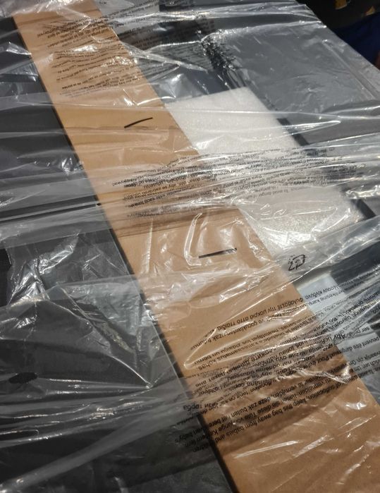 Kominek ścienny z funkcją grzania kominek elektryczny 1800W