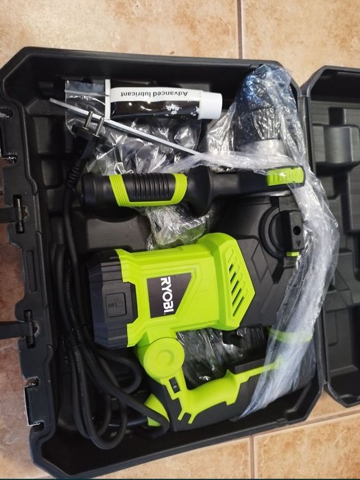 Młotowiertarka RYOBI RSDS1150