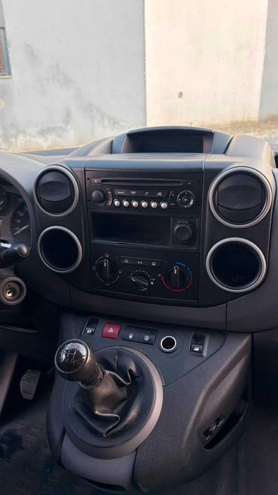 Peugeot Partner Comercial (3 Lugares)